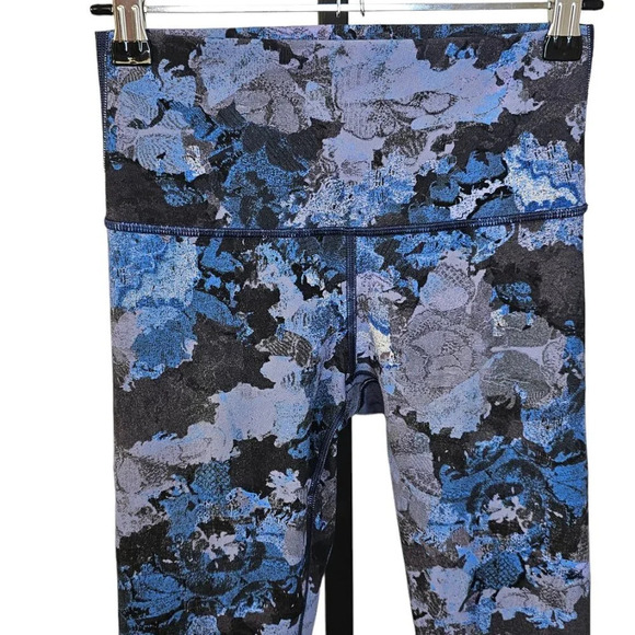 Lululemon Wunder Under High Rise 7/8 Tight 25" Size 4 Screen Camo Multi Luxtreme - Picture 4 of 8